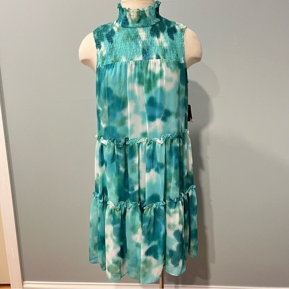NWT Taylor Tie-Dye Smocked Bodice Mock Neckline Sleeveless Trapeze Dress Size M - Picture 3 of 13